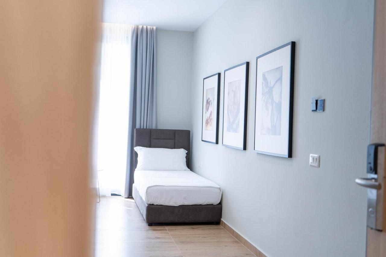 Hotel Patio Vlore Ngoại thất bức ảnh