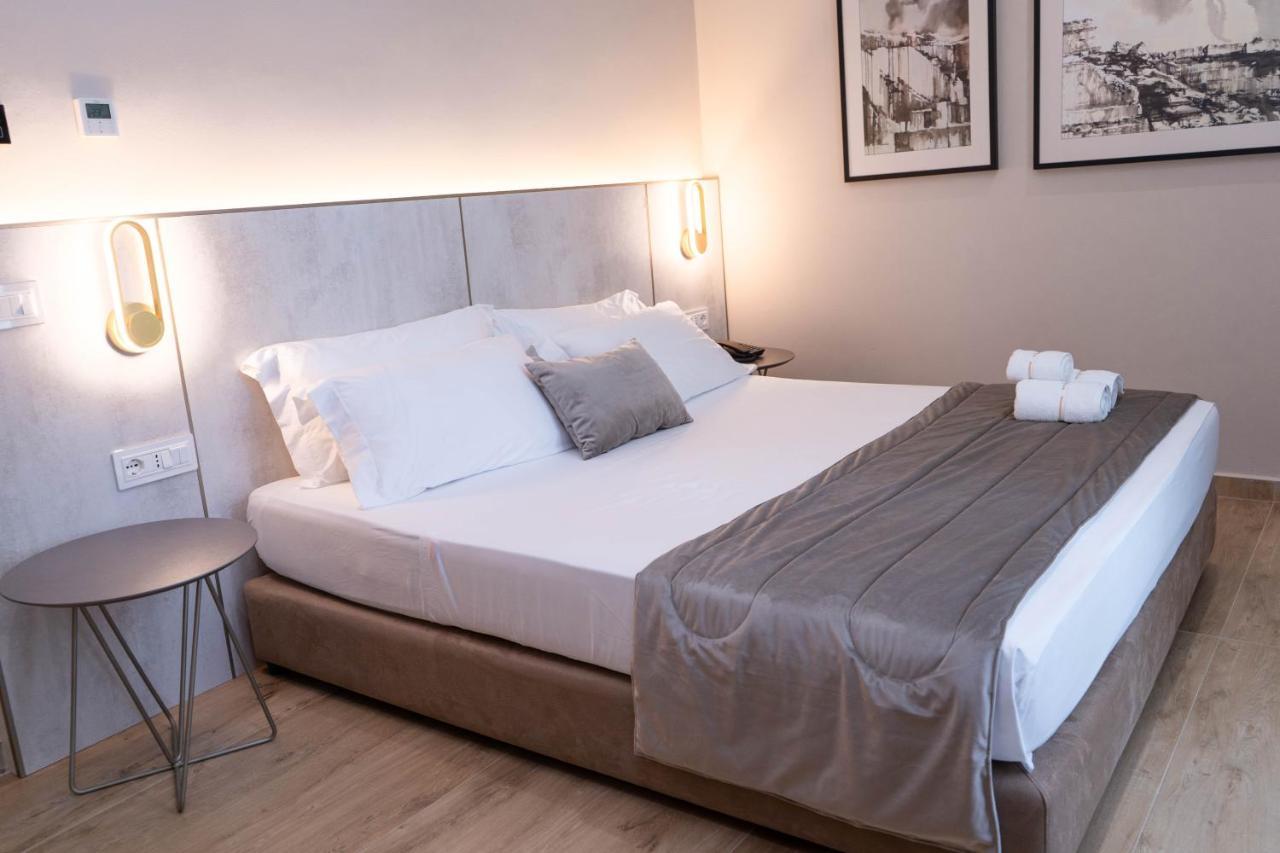 Hotel Patio Vlore Ngoại thất bức ảnh