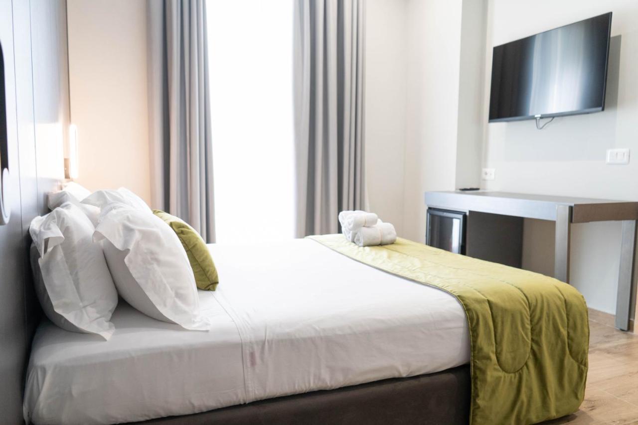 Hotel Patio Vlore Ngoại thất bức ảnh
