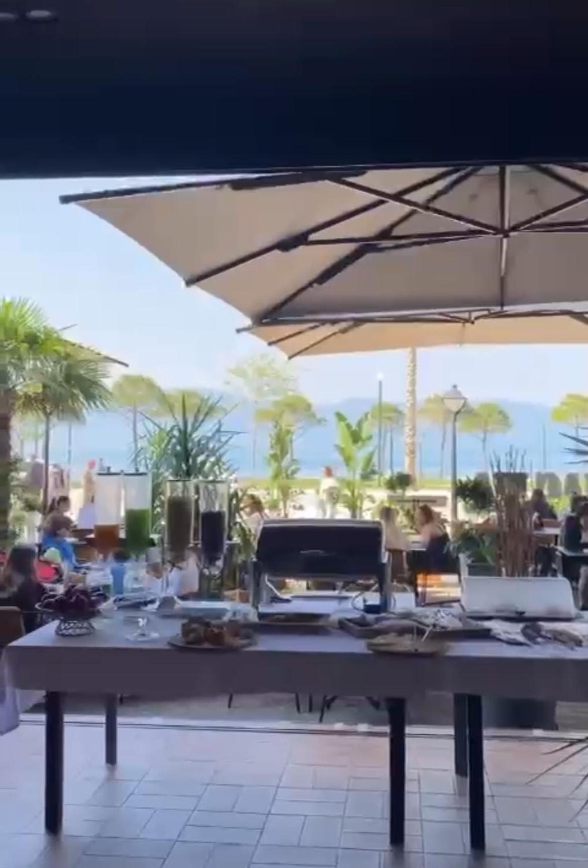 Hotel Patio Vlore Ngoại thất bức ảnh